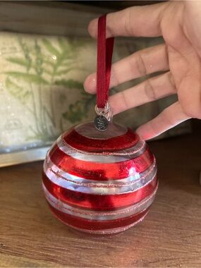 2004 Blown Glass Ornament Red Swirl With Glitter, Large Christmas Ornament